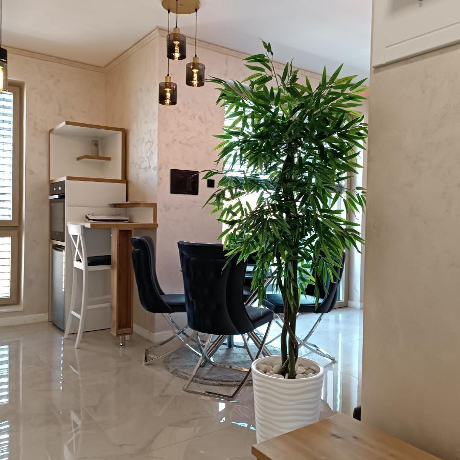 Rb Apartment 3 Lux Smart House ซูโบติกา ภายนอก รูปภาพ