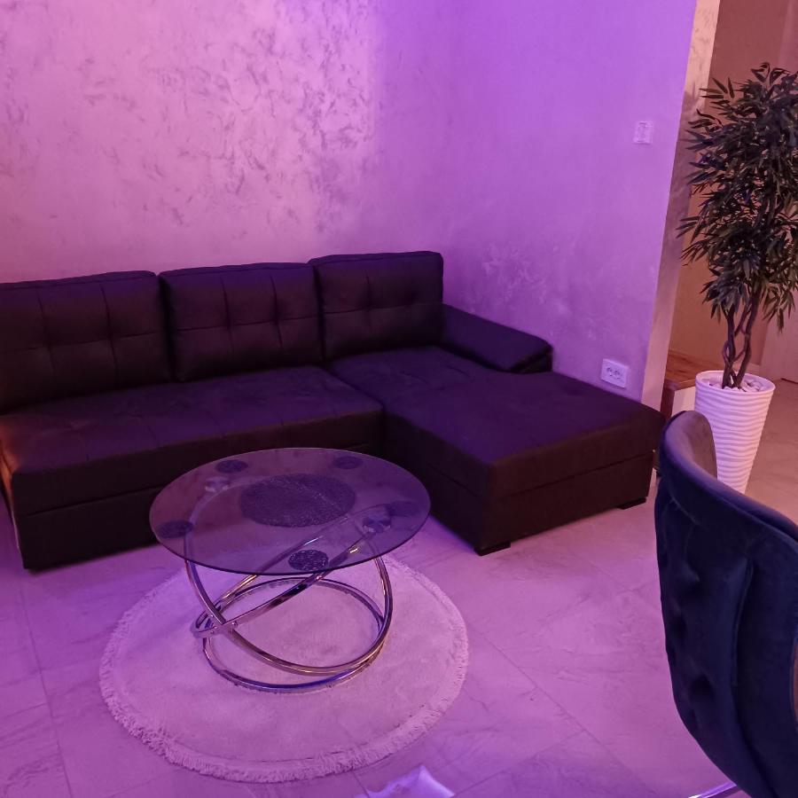 Rb Apartment 3 Lux Smart House ซูโบติกา ภายนอก รูปภาพ