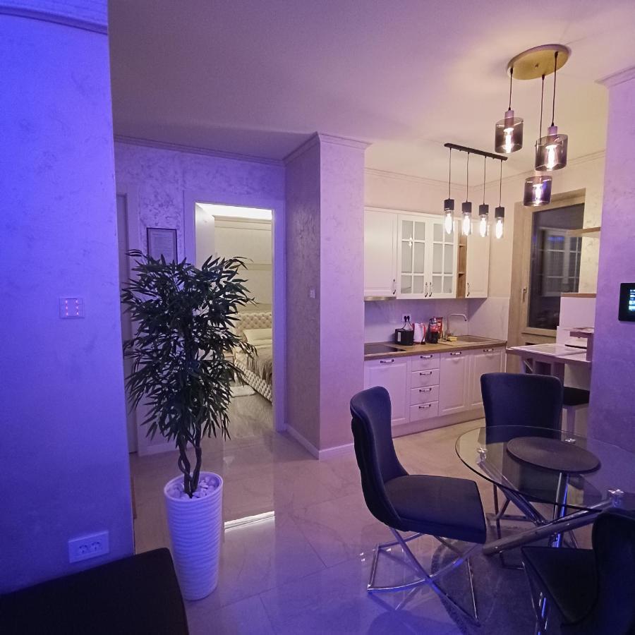 Rb Apartment 3 Lux Smart House ซูโบติกา ภายนอก รูปภาพ