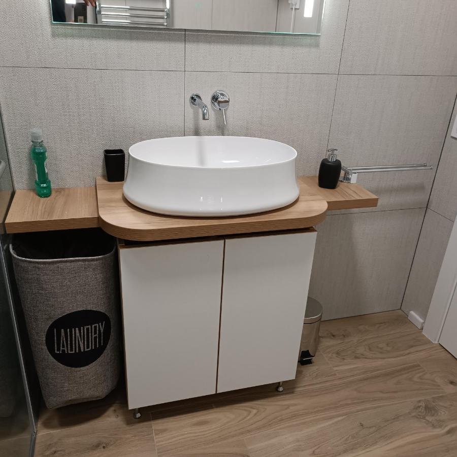 Rb Apartment 3 Lux Smart House ซูโบติกา ภายนอก รูปภาพ