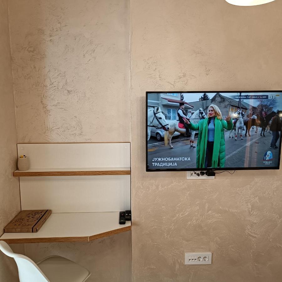 Rb Apartment 3 Lux Smart House ซูโบติกา ภายนอก รูปภาพ